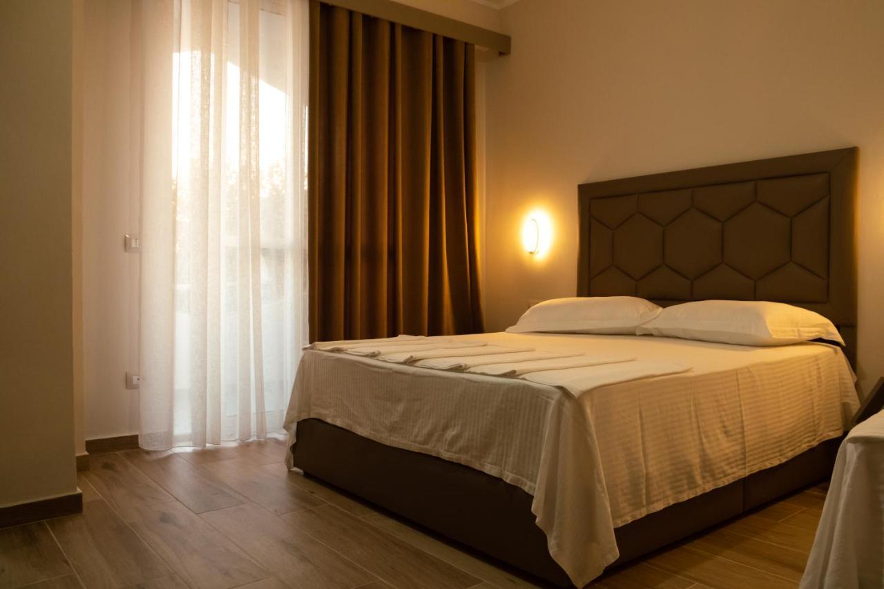 Hotel Center Park Velipojë Esterno foto
